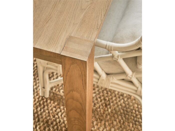 Sound Dining Table - Image 4