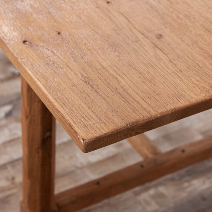 Eternity Dining Table - Image 4